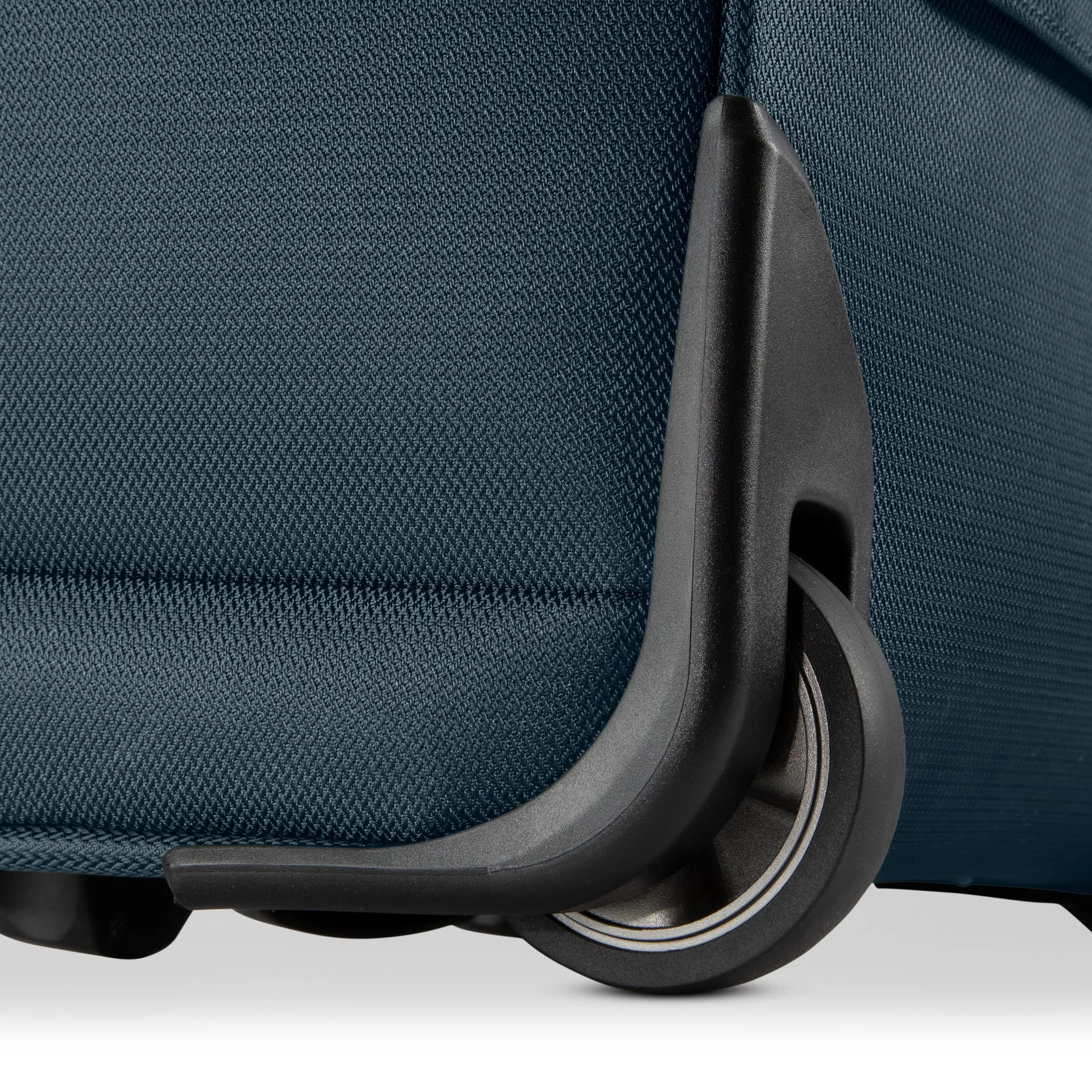 Avalon Small Carry-On 16"