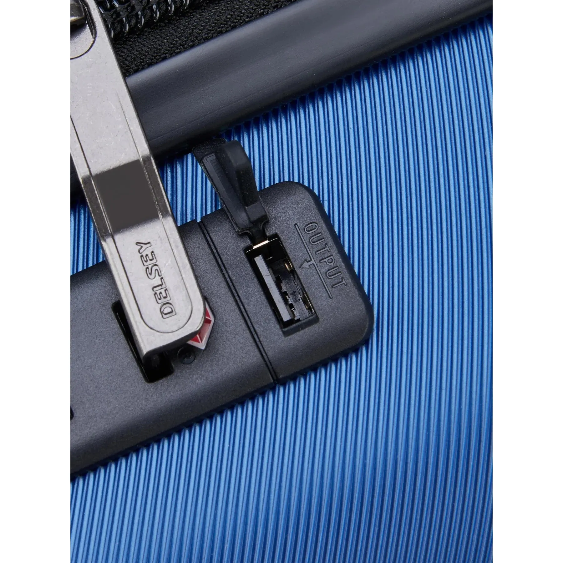 Cruise 3.0 Expandable Spinner Carry-On