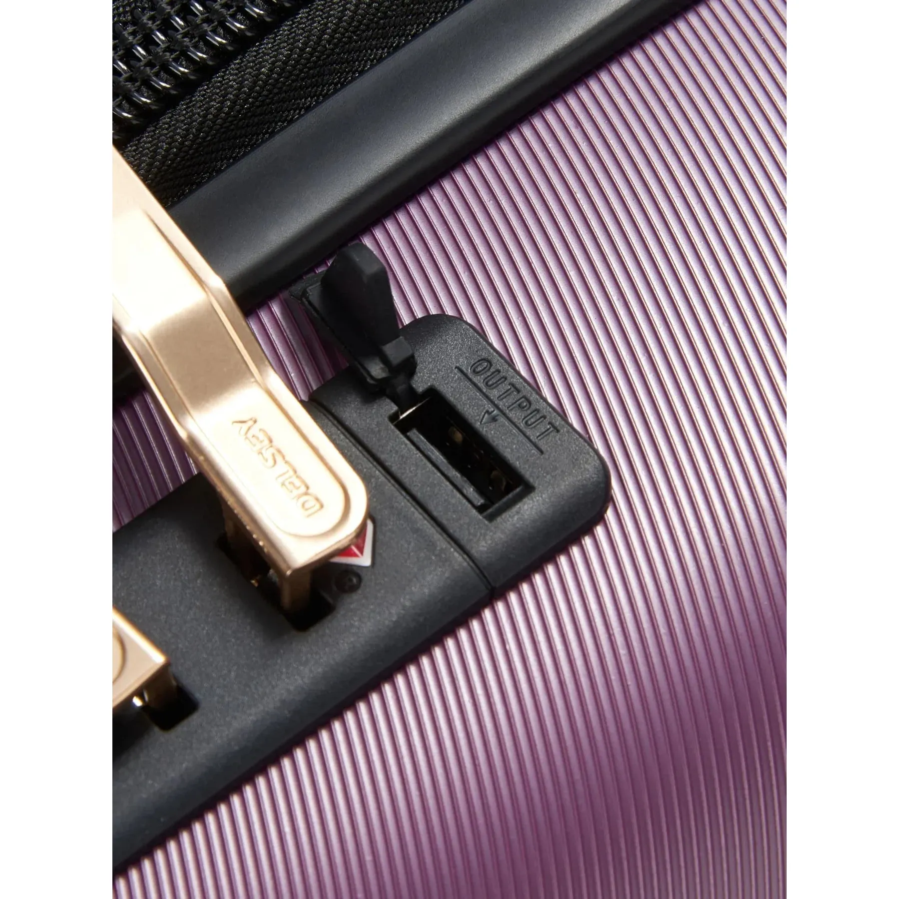 Cruise 3.0 Expandable Spinner Carry-On