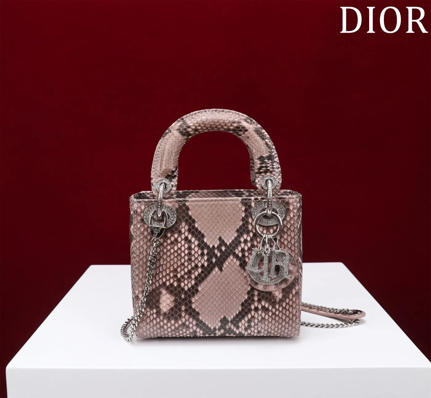 Exquisite leather bags-112