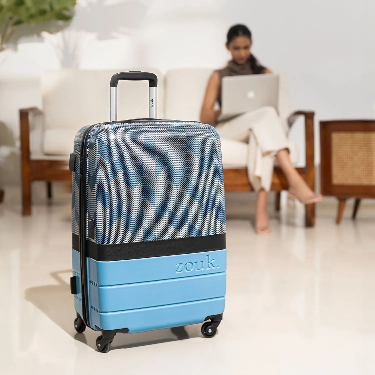 Himachal Chevron Blue Raahi Trolley Bag (Medium)