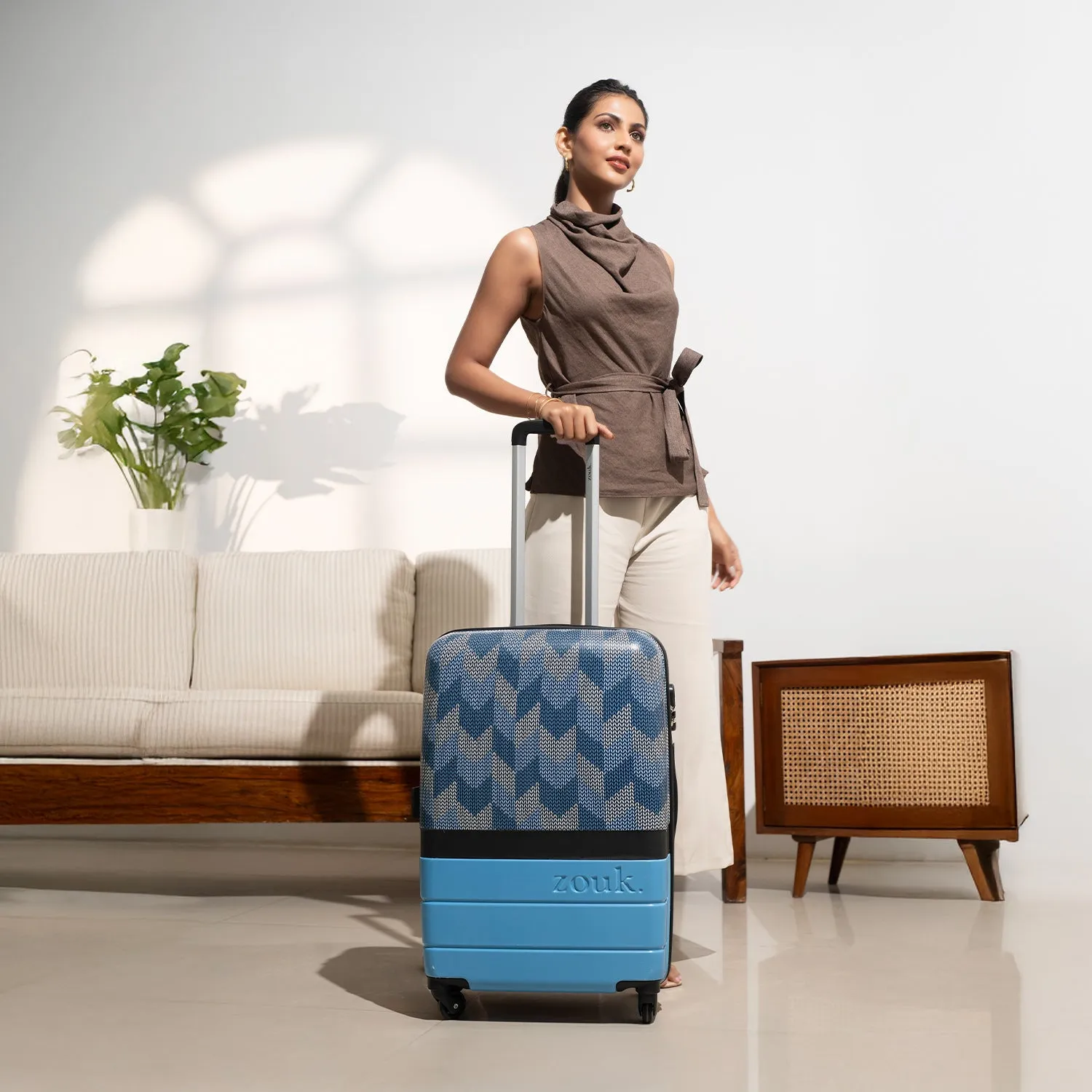 Himachal Chevron Blue Raahi Trolley Bag (Medium)