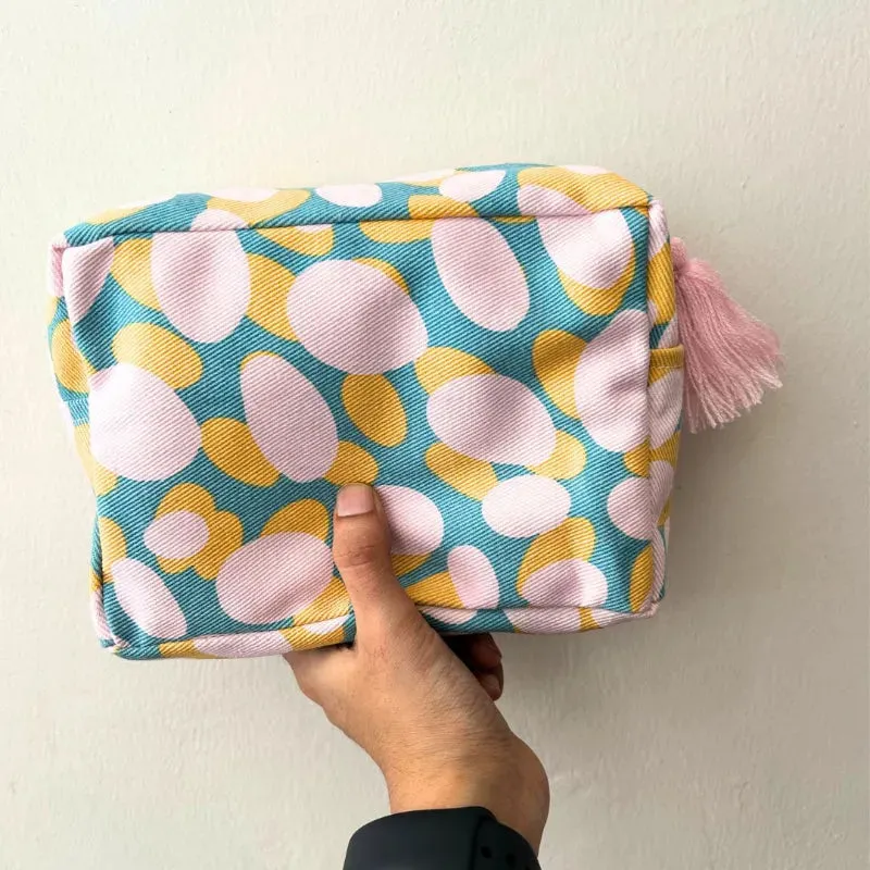 Latest Fusion Fantasy Pouch | 7 x 1 x 6 inches
