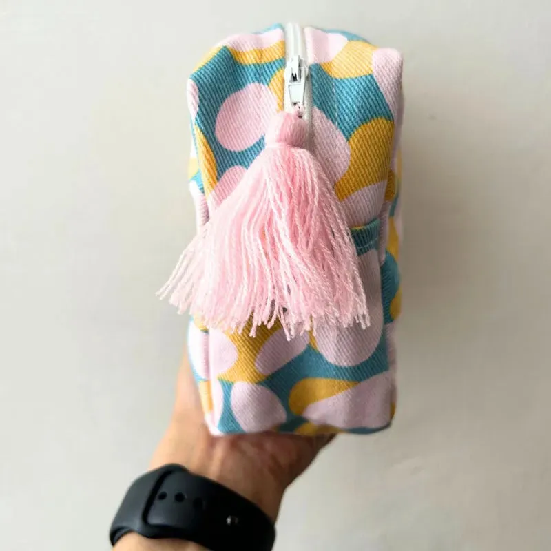 Latest Fusion Fantasy Pouch | 7 x 1 x 6 inches