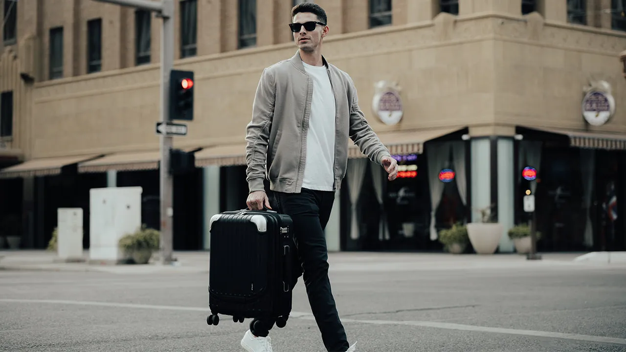 LEVEL8 Grace Carry On Luggage, 20” Hardside Suitcase, ABS PC Harshell Spinner Luggage with TSA Lock, Spinner Wheels - Black, 20-Inch Carry-On